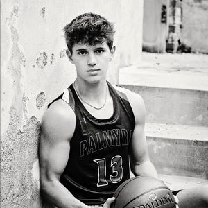 Meet your Posher, Aaron